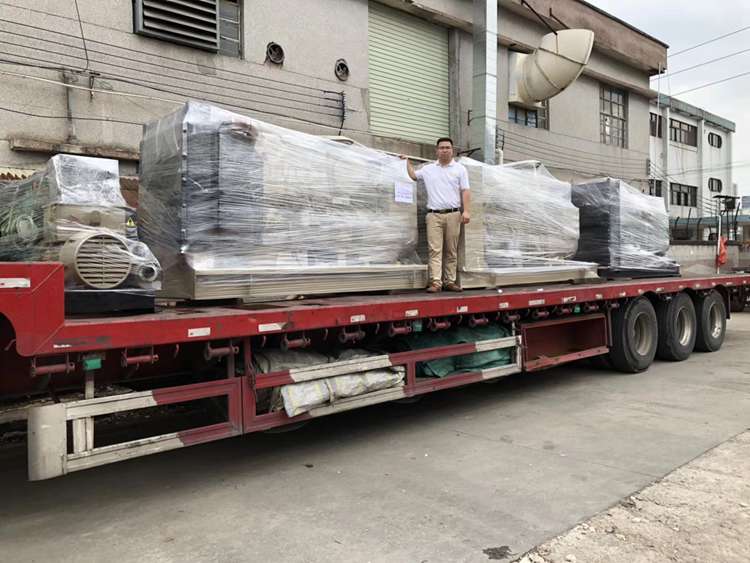 4台二手康明斯发电机出口所罗门群岛
